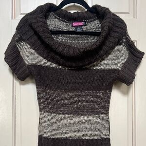 Short sleeve sweater dress